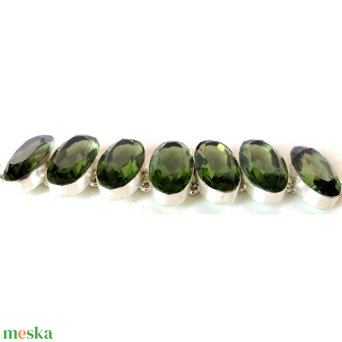 Gyönyörű zöld peridot, olivin karkötő - ékszer - karkötő - ásványkarkötő - Meska.hu