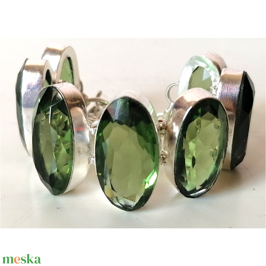 Gyönyörű zöld peridot, olivin karkötő - ékszer - karkötő - ásványkarkötő - Meska.hu
