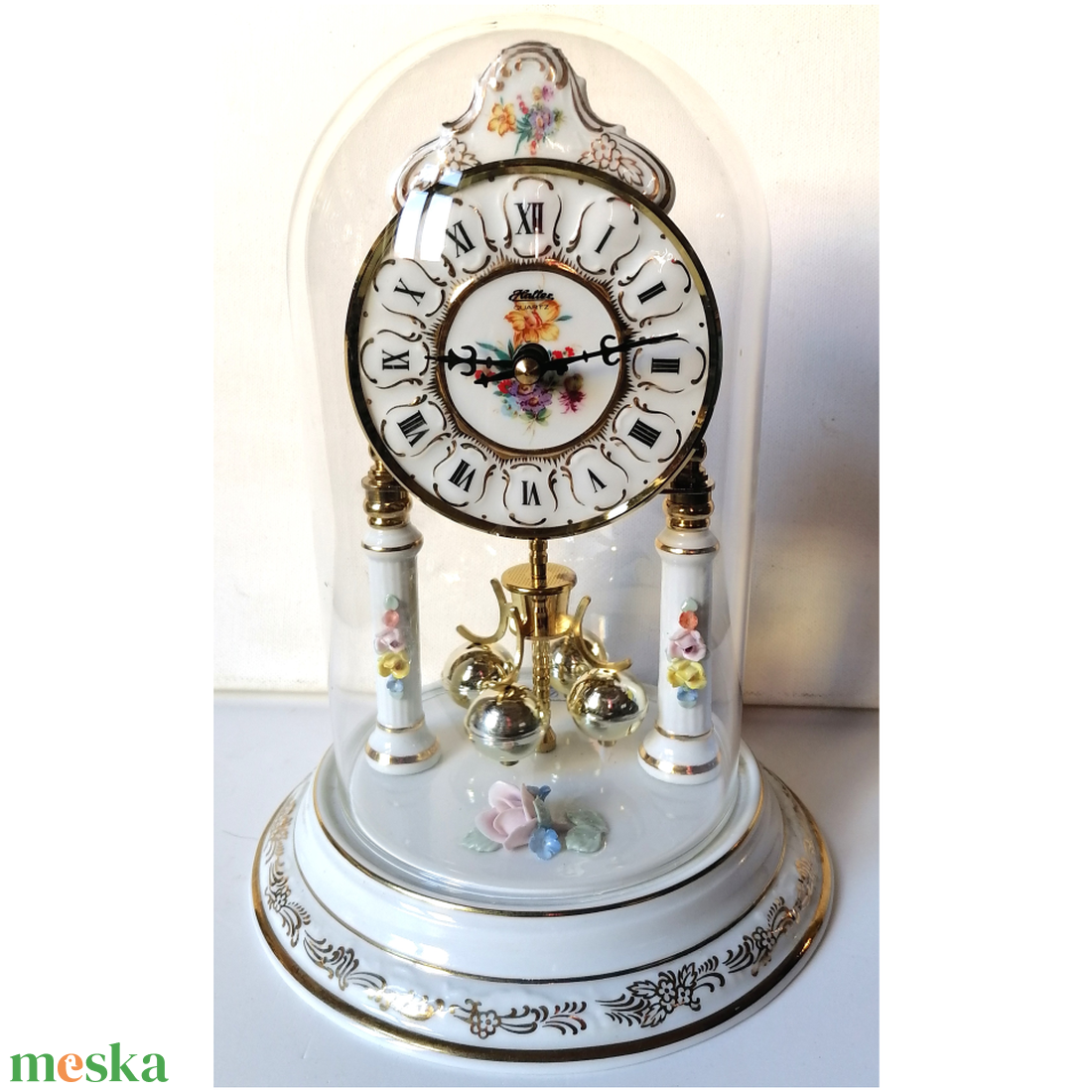 Vintage nagyméretű porcelán forgóingás üvegbúrás óra - otthon & életmód - dekoráció - fali és függő dekoráció - falióra & óra - Meska.hu