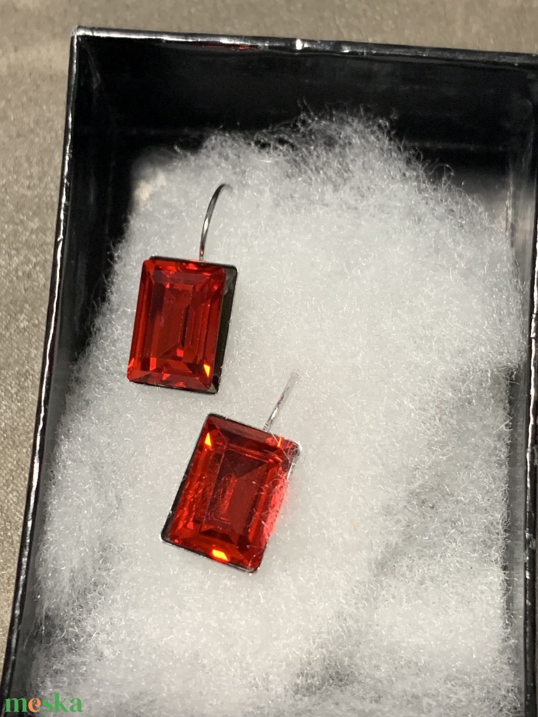 Piros fülbevaló - ékszer - fülbevaló - fülékszer - Meska.hu