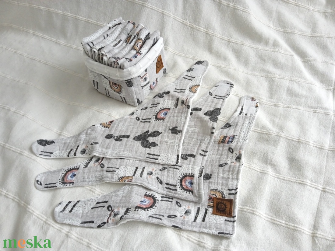 Babakelengye_Tetra törlő szett_Lámás - otthon & életmód - babaszoba, gyerekszoba - babaszoba, gyerekszoba - Meska.hu