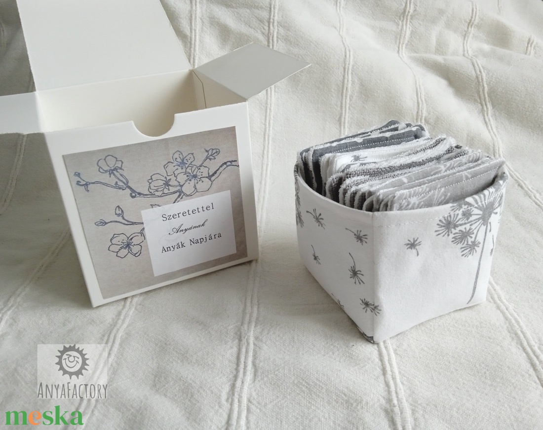 Kozmetikai törlőkendő, smink lemosó pamacs Fehér pitypang - szépségápolás - arcápolás - arctisztító korong - Meska.hu