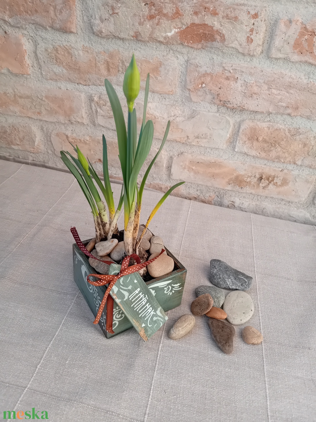 Tavaszi virágtartó dobozok - esküvő - dekoráció - helyszíni dekor - Meska.hu