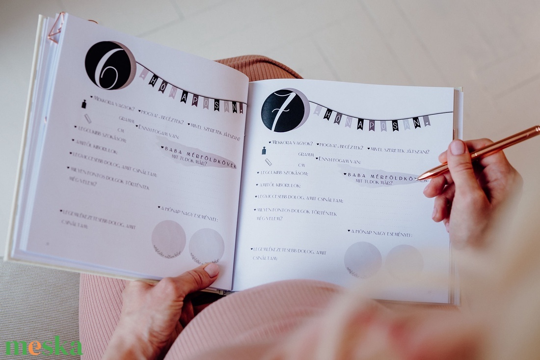 AZ Én történetem prémium babanapló - otthon & életmód - papír, írószer - babanapló - Meska.hu AZ Én történetem prémium babanapló - otthon & életmód - papír, írószer - babanapló - Meska.hu