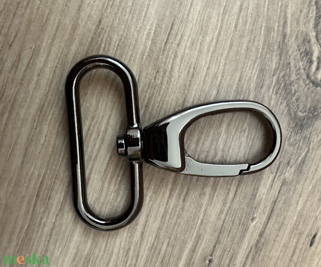 Fém karabiner - táska & tok - táskapánt & alkatrész - Meska.hu