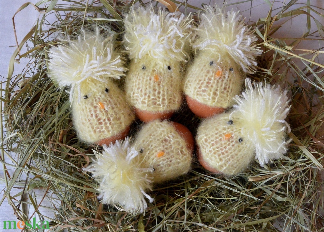 Csibés tojás melegítő sapka,húsvéti dekoráció - otthon & életmód - dekoráció - asztal és polc dekoráció - asztaldísz - Meska.hu