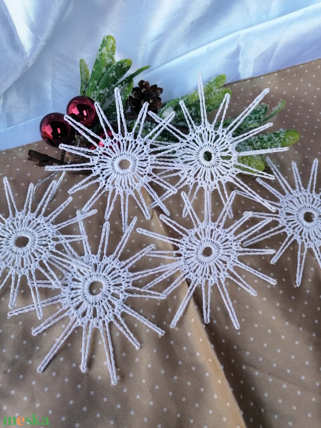 Horgolt csillag - karácsony - karácsonyi lakásdekoráció - karácsonyfadíszek - Meska.hu