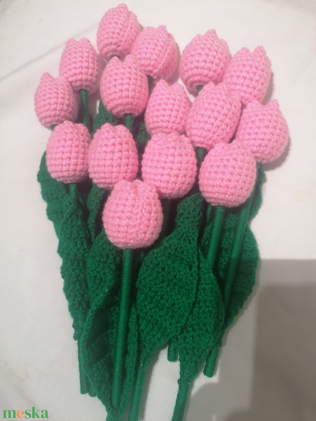 Horgolt tulipán. MEGRENDELÉSRE - otthon & életmód - virágdekoráció - virágok - szálas virág - Meska.hu