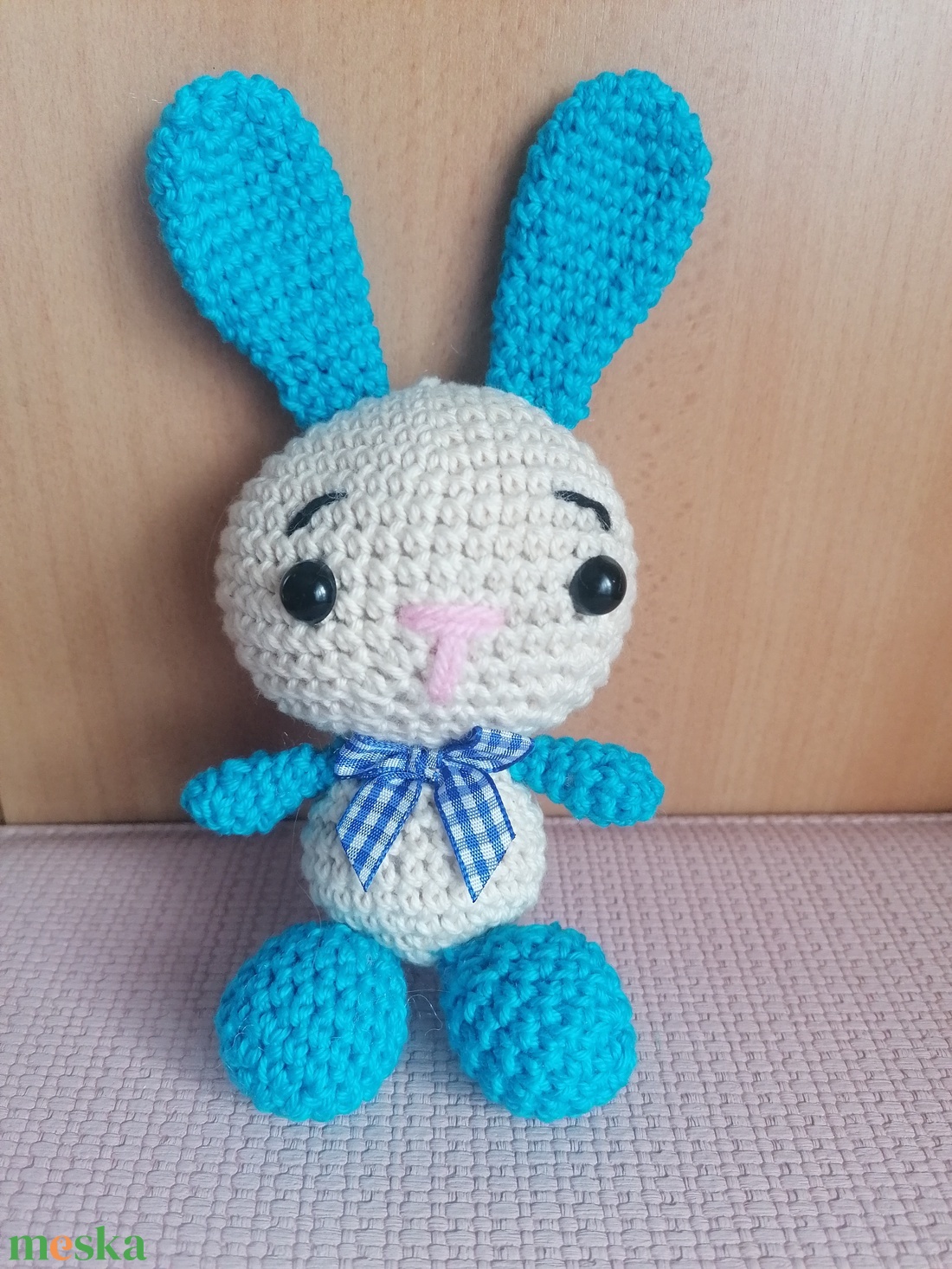 Horgolt nyuszi fiú - játék & sport - plüssállat & játékfigura - nyuszi - Meska.hu