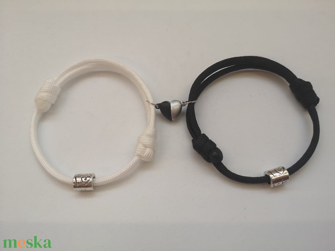 Paracord páros karkötő Összetartozunk - ékszer - karkötő - karkötő medállal - Meska.hu Paracord páros karkötő Összetartozunk - ékszer - karkötő - karkötő medállal - Meska.hu