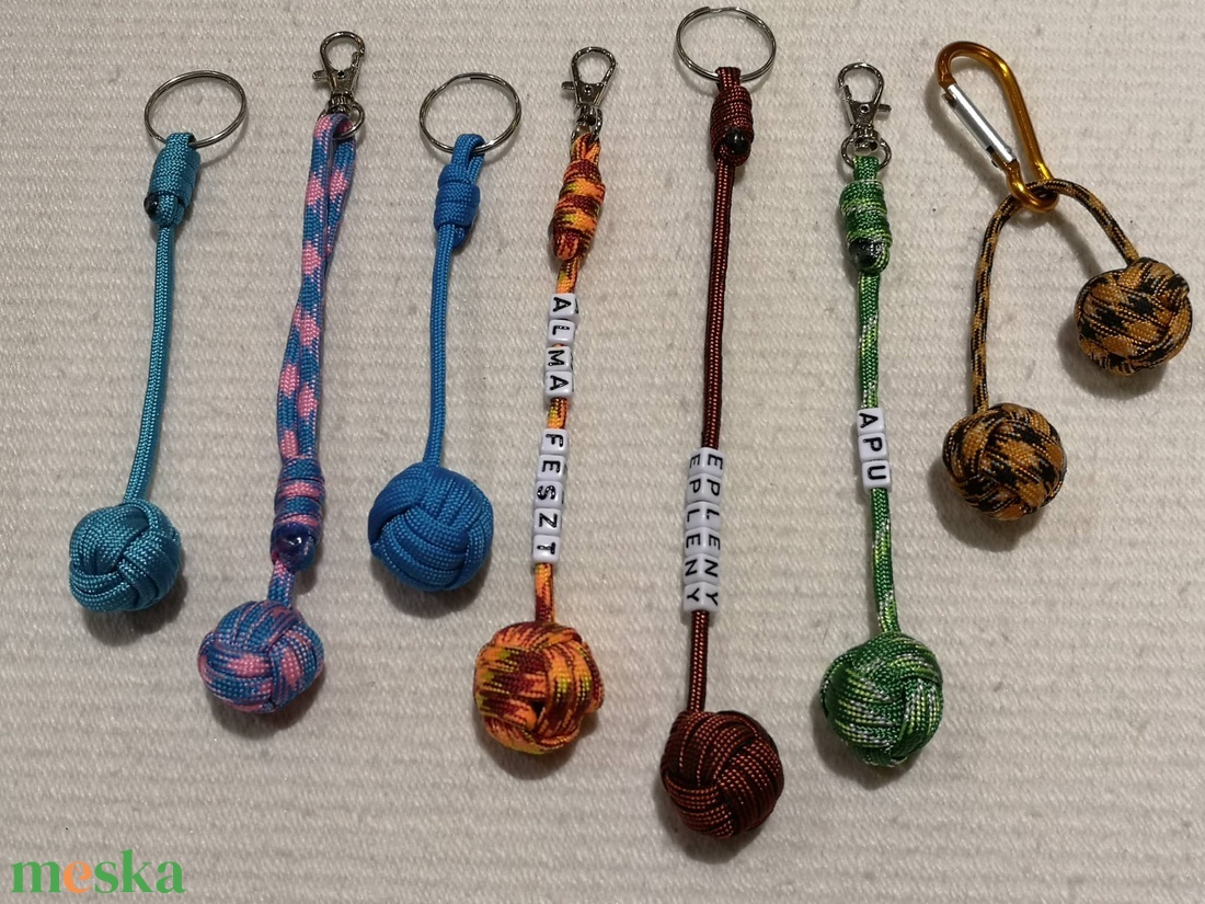 Paramaki- Paracord fityegő - táska & tok - kulcstartó & táskadísz - táskadísz - Meska.hu Paramaki- Paracord fityegő - táska & tok - kulcstartó & táskadísz - táskadísz - Meska.hu