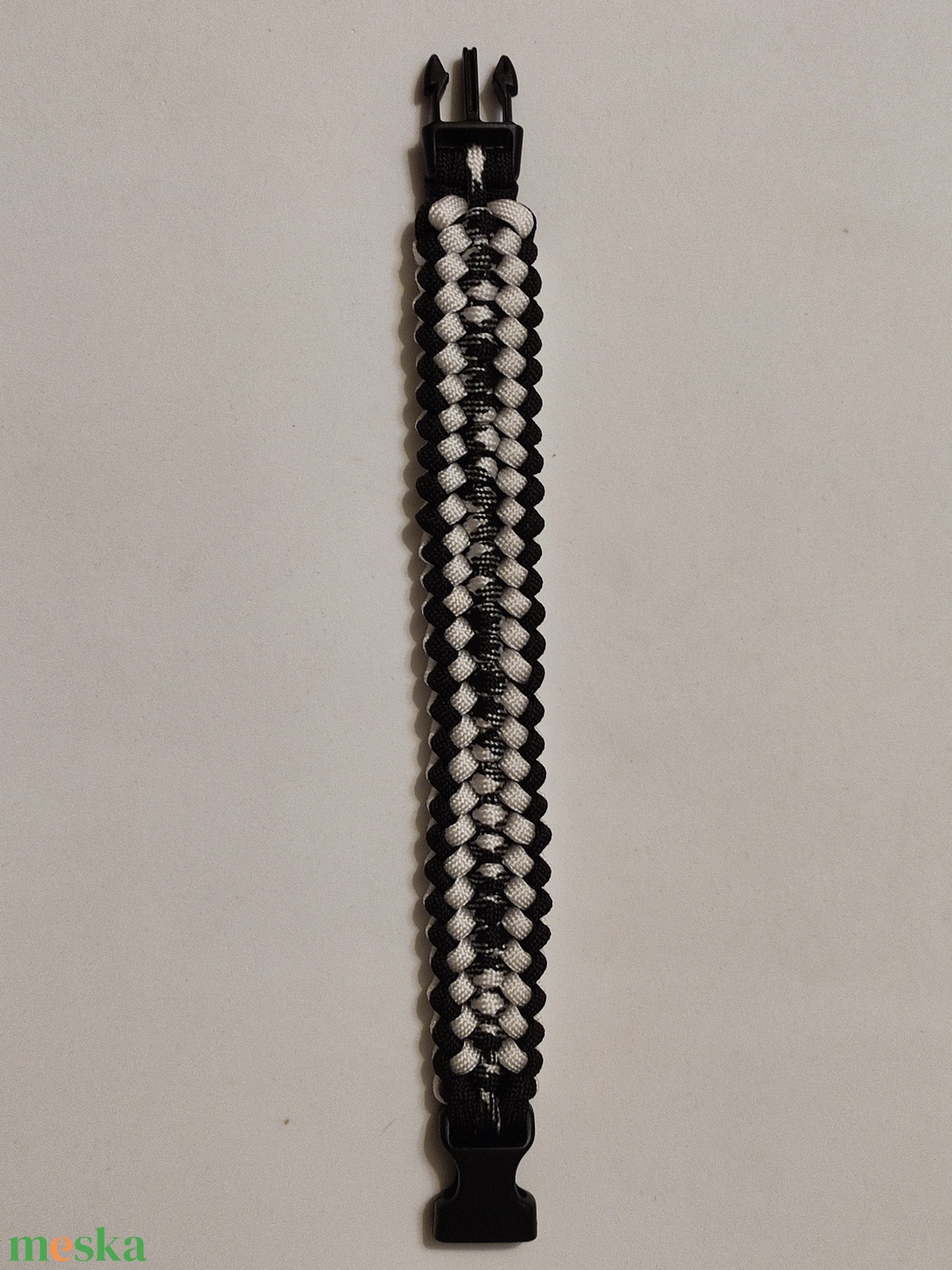 Sanctified Covenant Paracord karkötő - ékszer - karkötő - fonott karkötő - Meska.hu