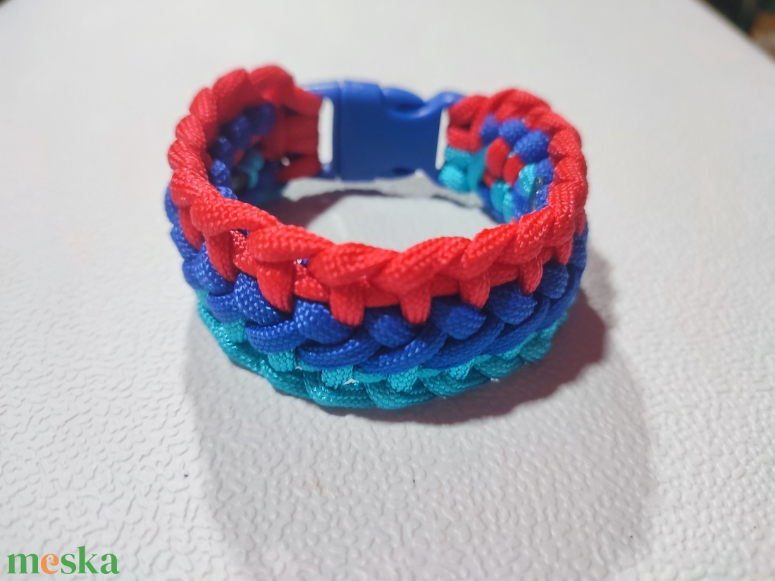 BMW M paracord karkötő  - ékszer - karkötő - fonott karkötő - Meska.hu