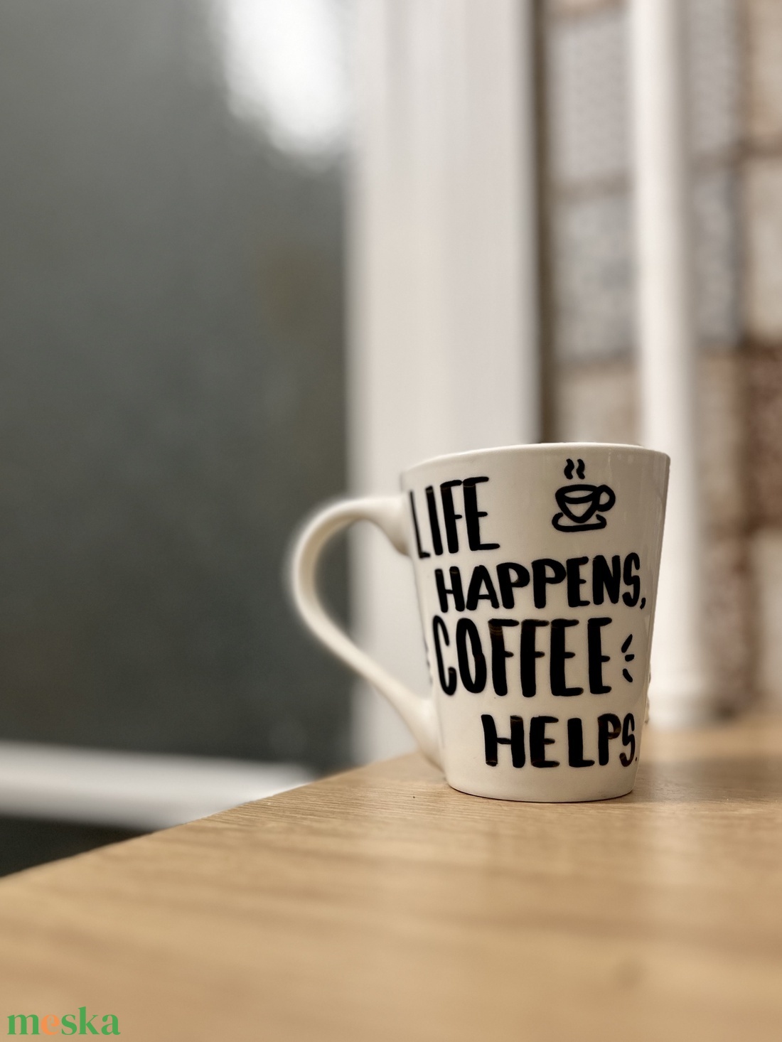 Life happens, coffee helps - Kávés feliratos bögre - otthon & életmód - konyhafelszerelés, tálalás - tálalás - bögre & csésze - Meska.hu