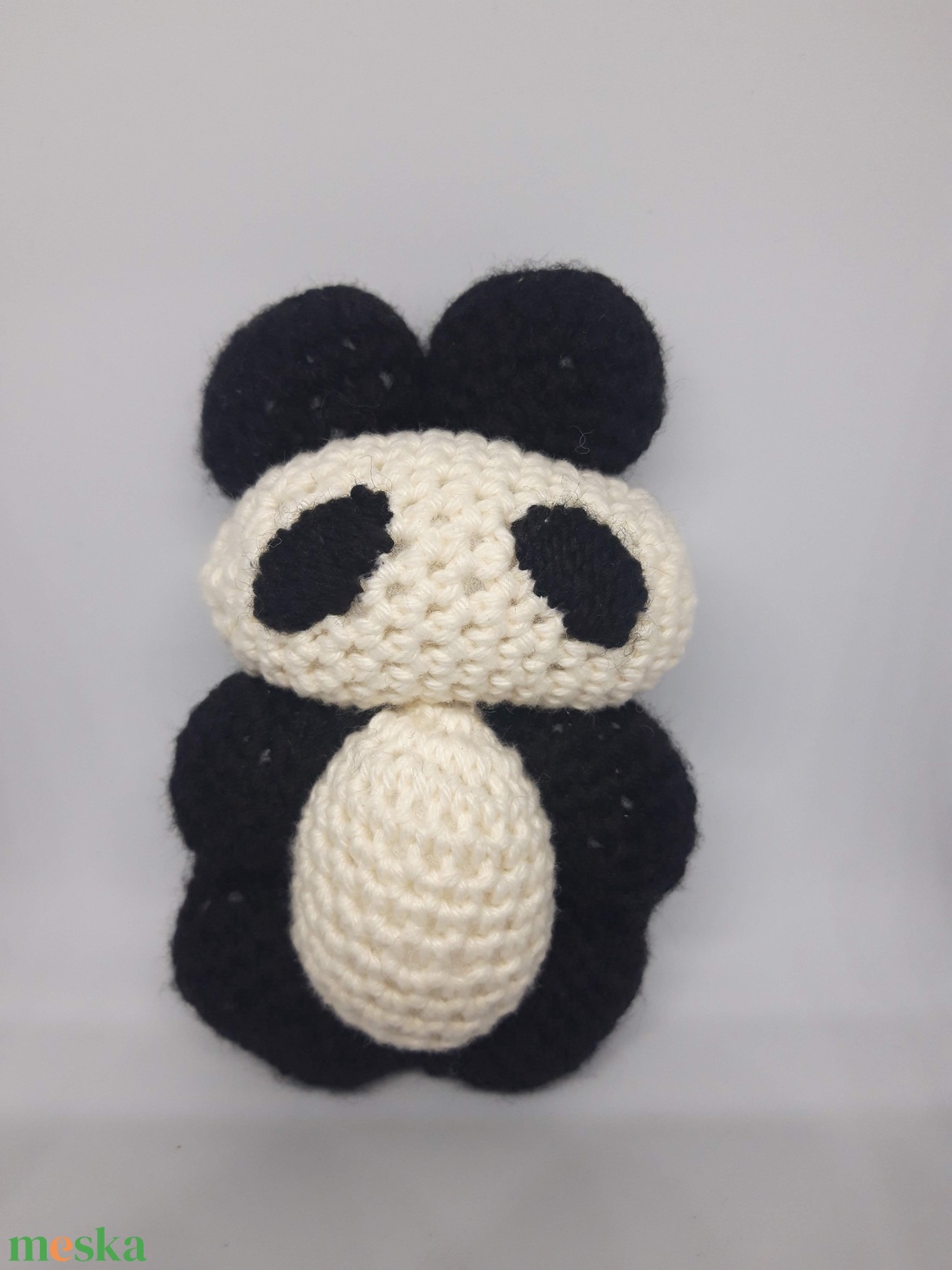 Horgolt lufi panda - játék & sport - plüssállat & játékfigura - más figura - Meska.hu Horgolt lufi panda - játék & sport - plüssállat & játékfigura - más figura - Meska.hu