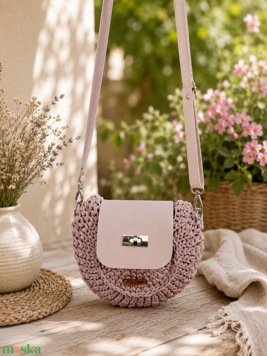 Horgolt crossbody - táska & tok - kézitáska & válltáska - nagy pakolós táska - Meska.hu