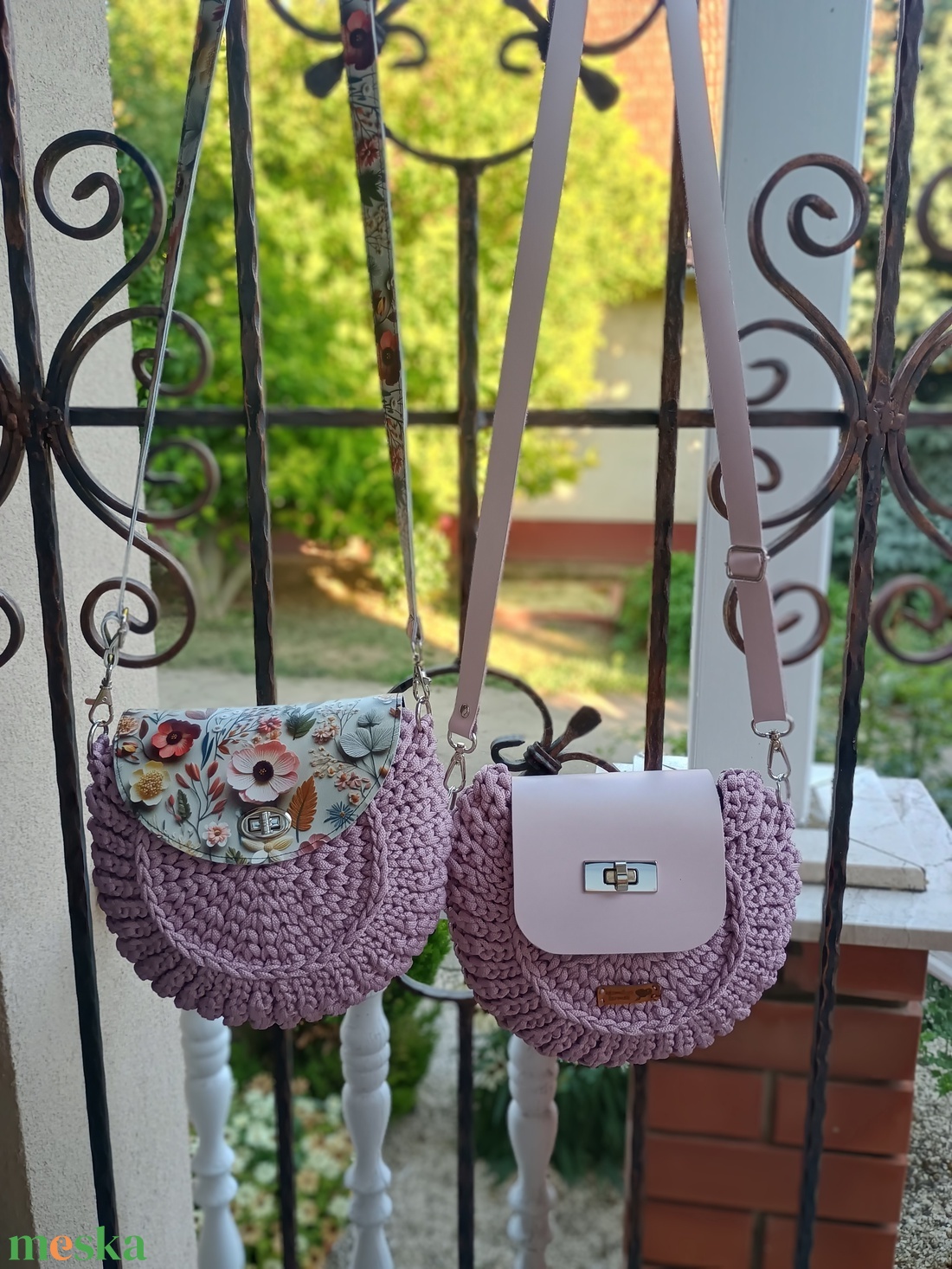 Horgolt crossbody - táska & tok - kézitáska & válltáska - nagy pakolós táska - Meska.hu