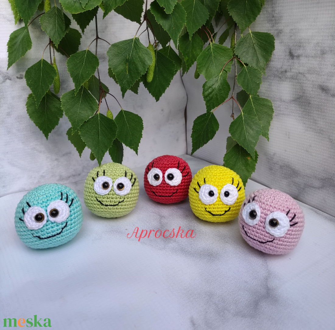 Nyugi smile - stressz labda - játék & sport - ovis felszerelés - egyéb ovis kiegészítő - Meska.hu Nyugi smile - stressz labda - játék & sport - ovis felszerelés - egyéb ovis kiegészítő - Meska.hu