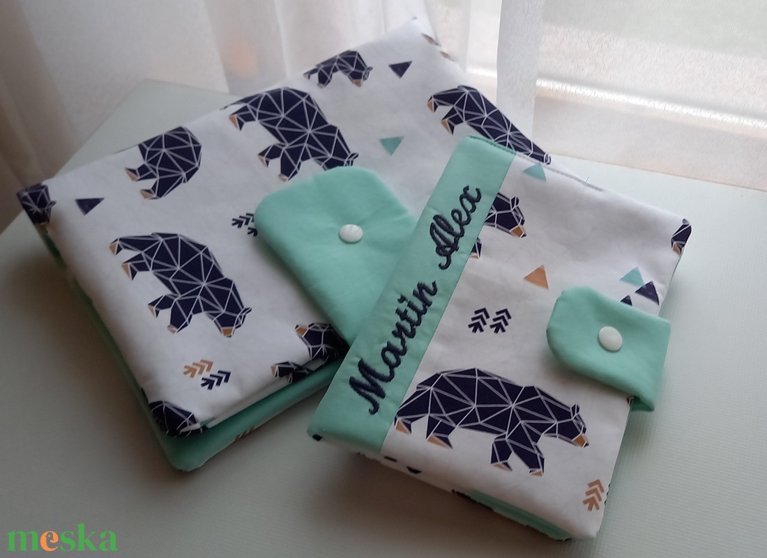 Jegesmaci- Babaváró szett, Pelenkatartó+ egészségügyi kiskönyv borító -  - Meska.hu