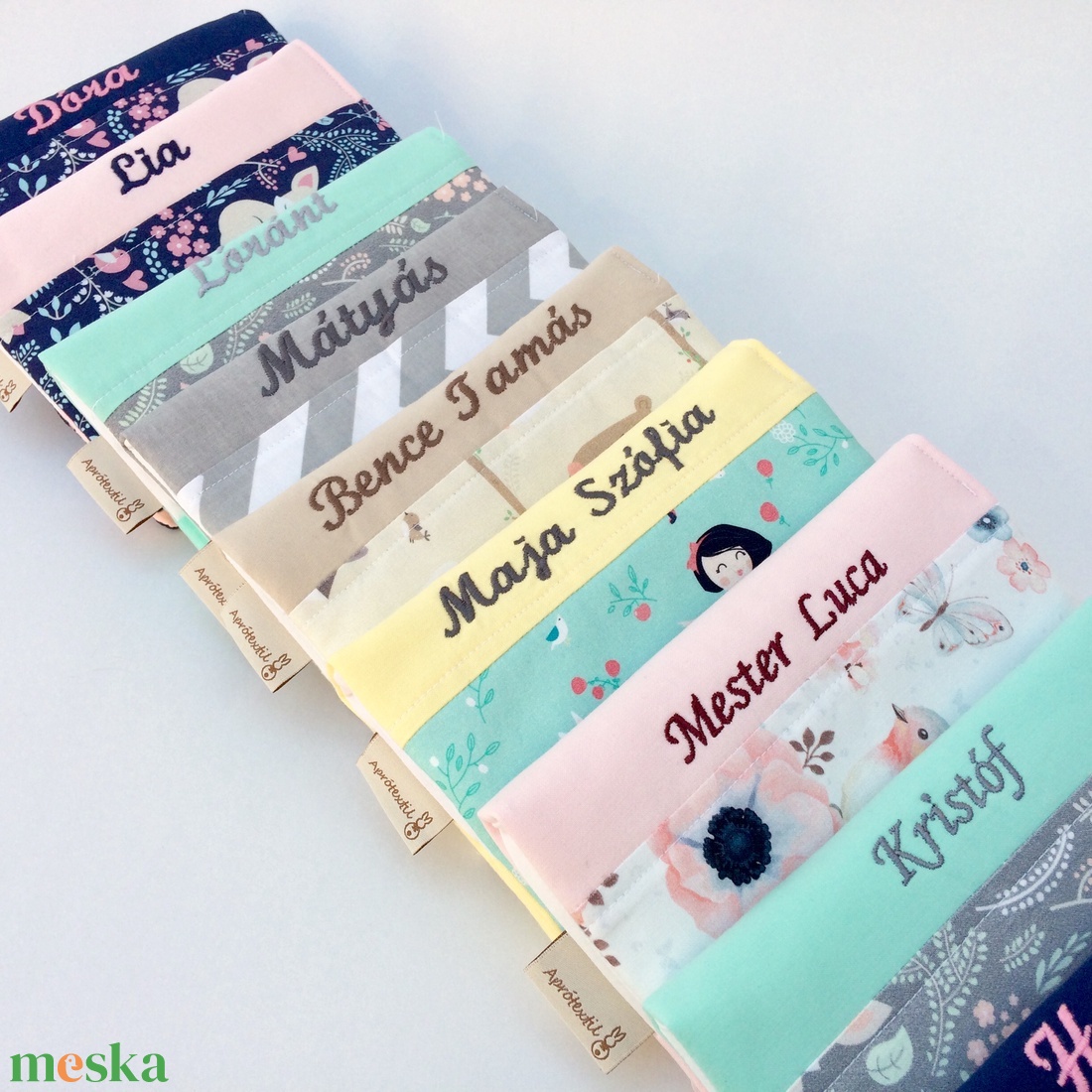 Kártyatartós-Egészségügyi kis könyv borító-cipzáros- Jegesmacik - táska & tok - pénztárca & más tok - kártyatartó & irattartó - Meska.hu