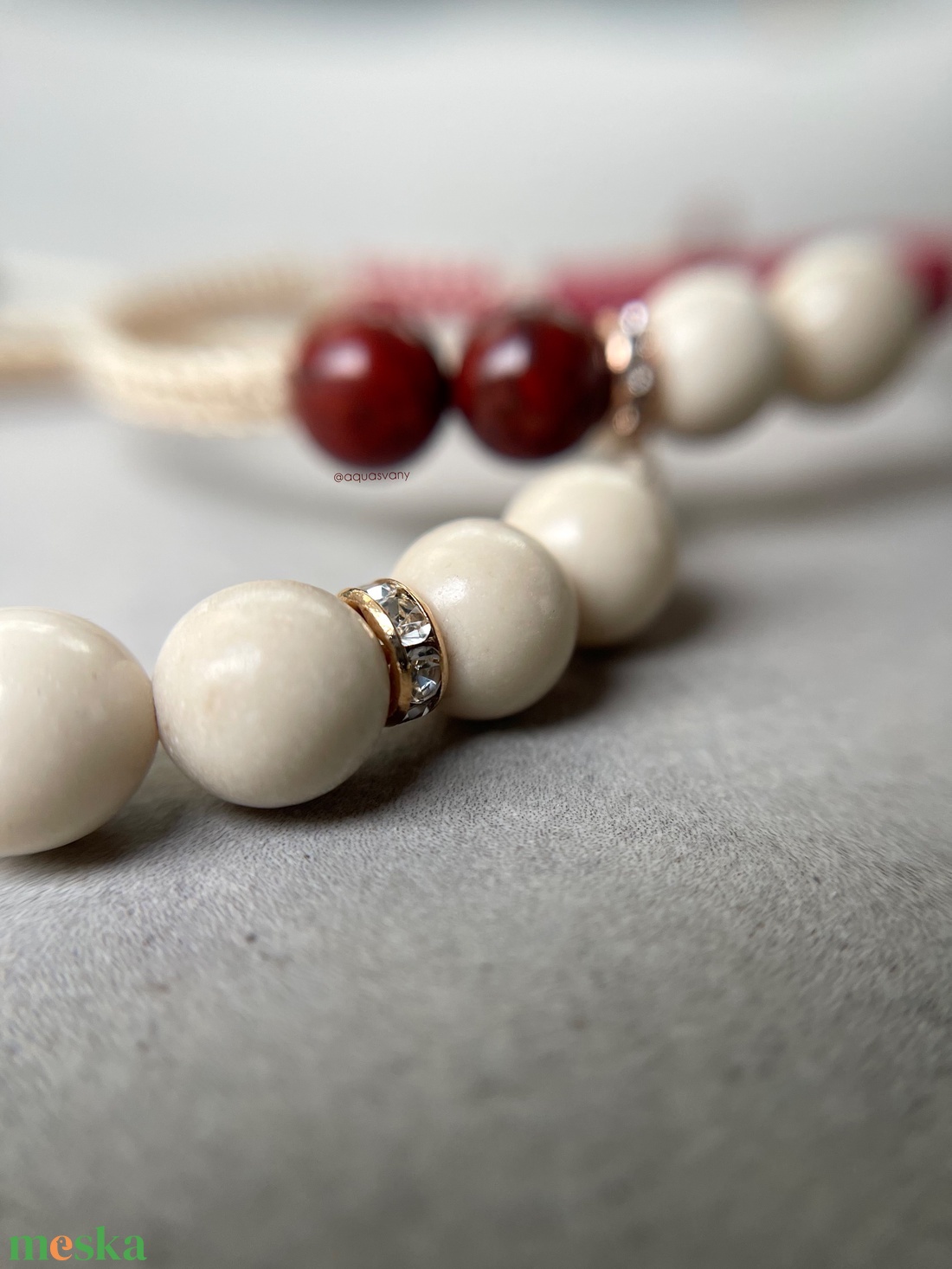 Márvány makramé ásvány karkötő - ékszer - karkötő - fonott karkötő - Meska.hu