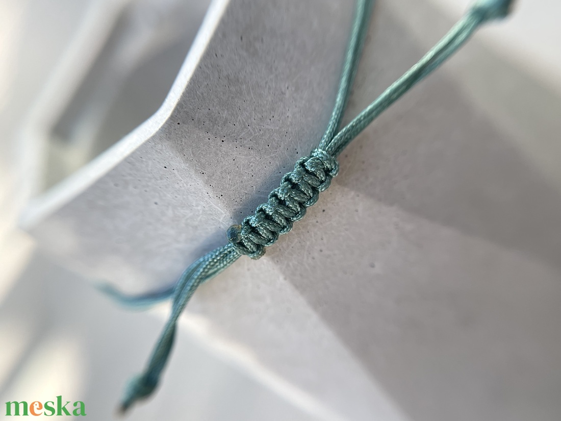 FINE LINE - egyensúly - minimalista amazonit karkötő - ékszer - karkötő - fonott karkötő - Meska.hu