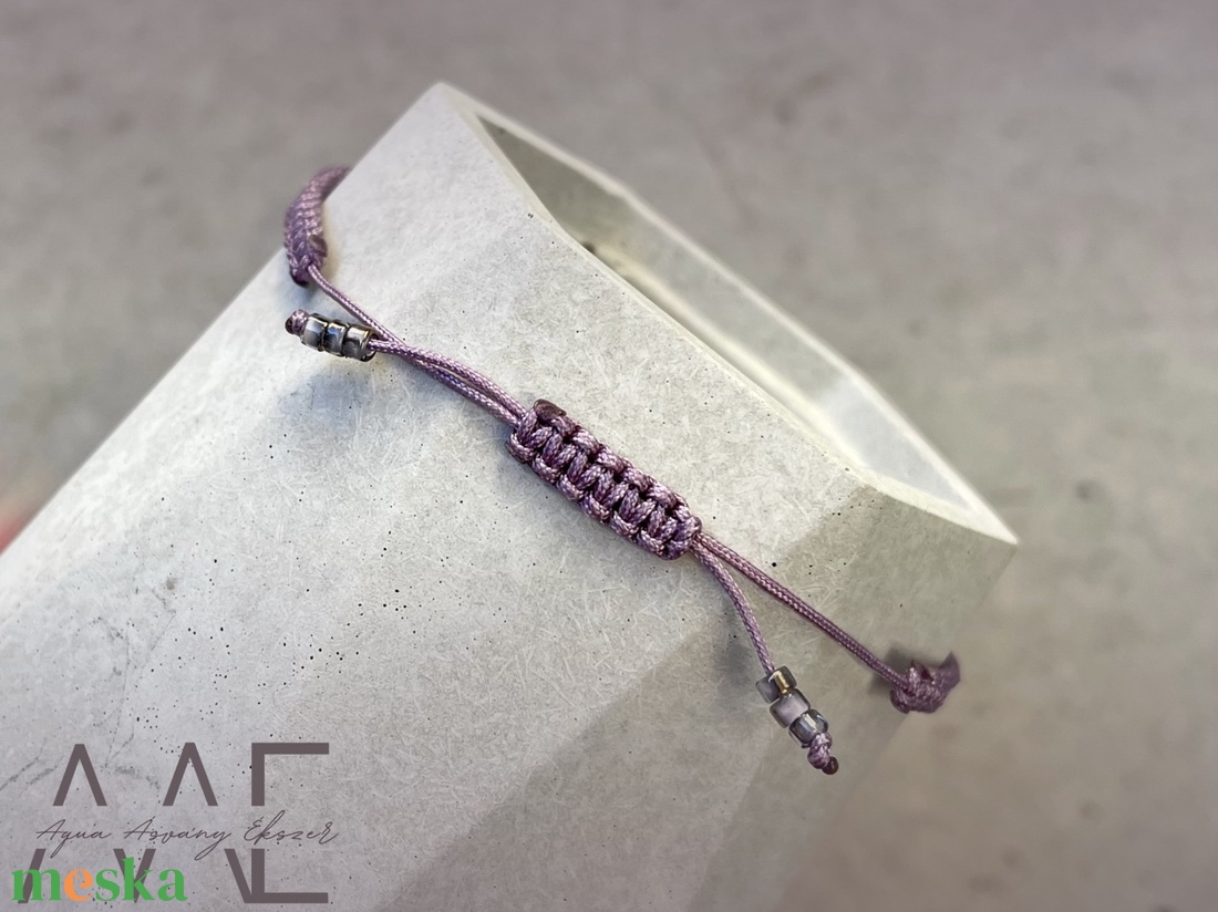 Matt lepidolit és angyal aura kvarc makramé karkötő - ékszer - karkötő - fonott karkötő - Meska.hu