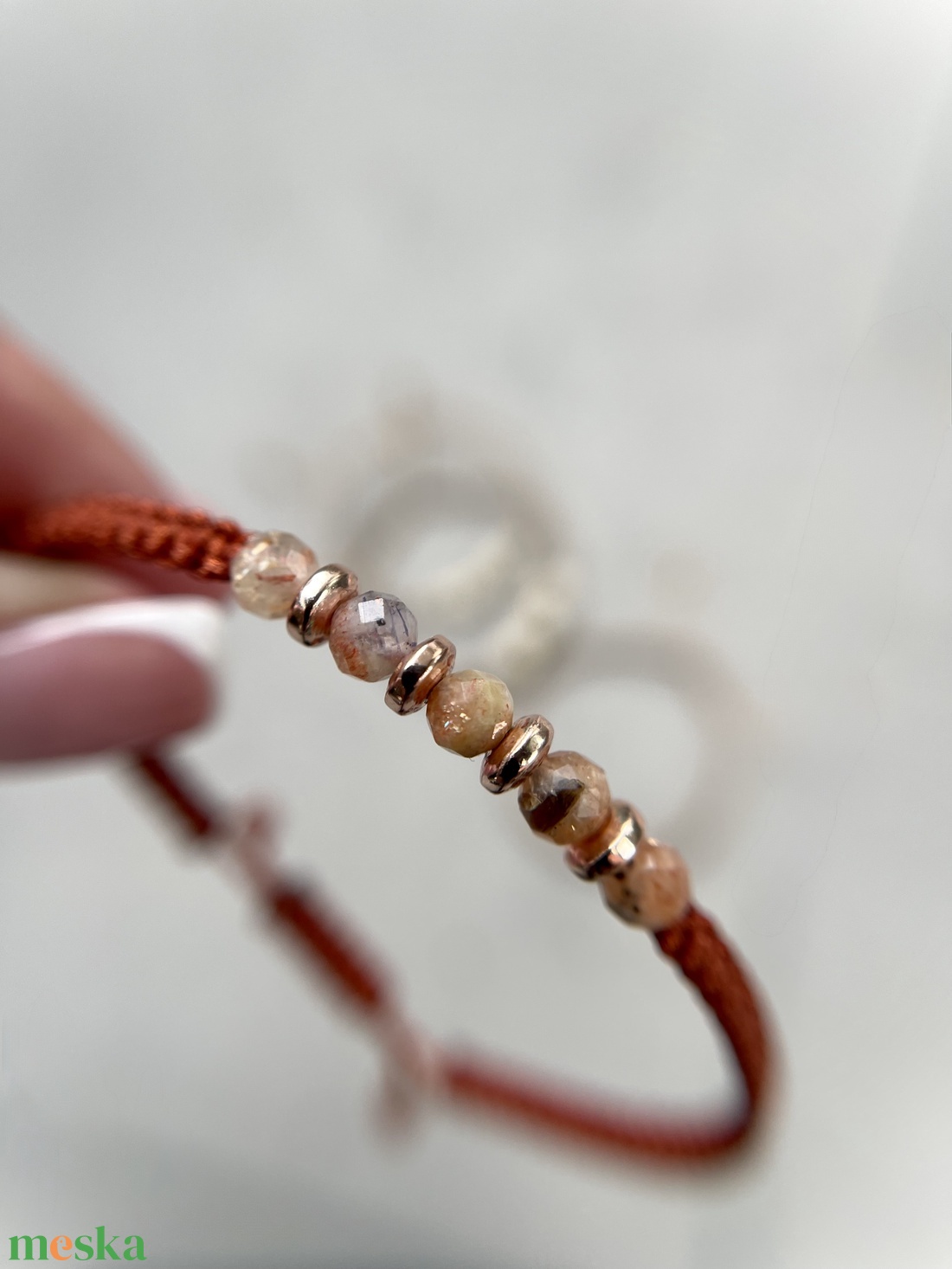 Napkő és rosegold hematit makramé ásvány karkötő - ékszer - karkötő - fonott karkötő - Meska.hu