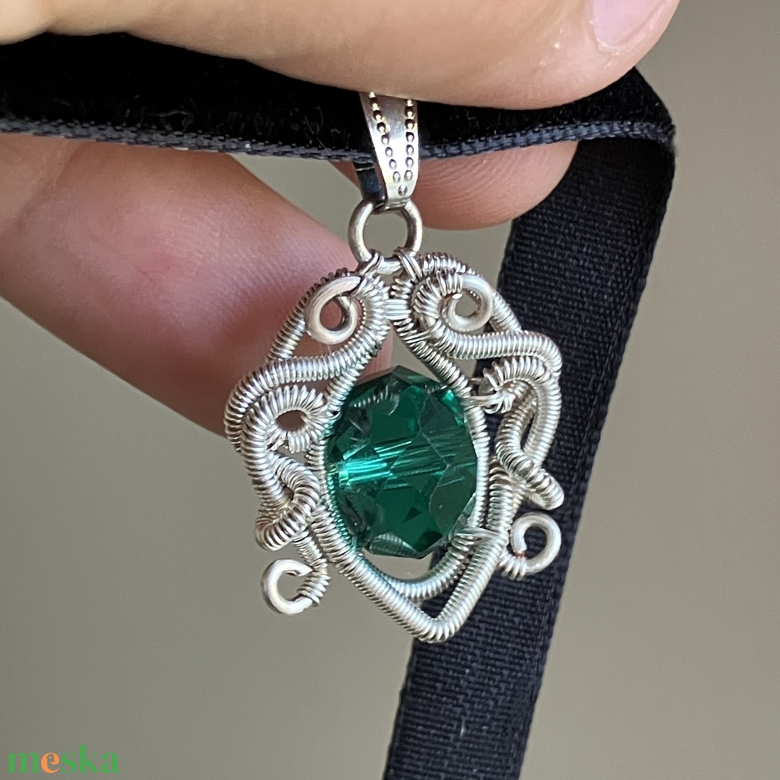 Ezüst smaradgzöld choker nyaklánc - ékszer - nyaklánc - nyakpánt, gallér - Meska.hu