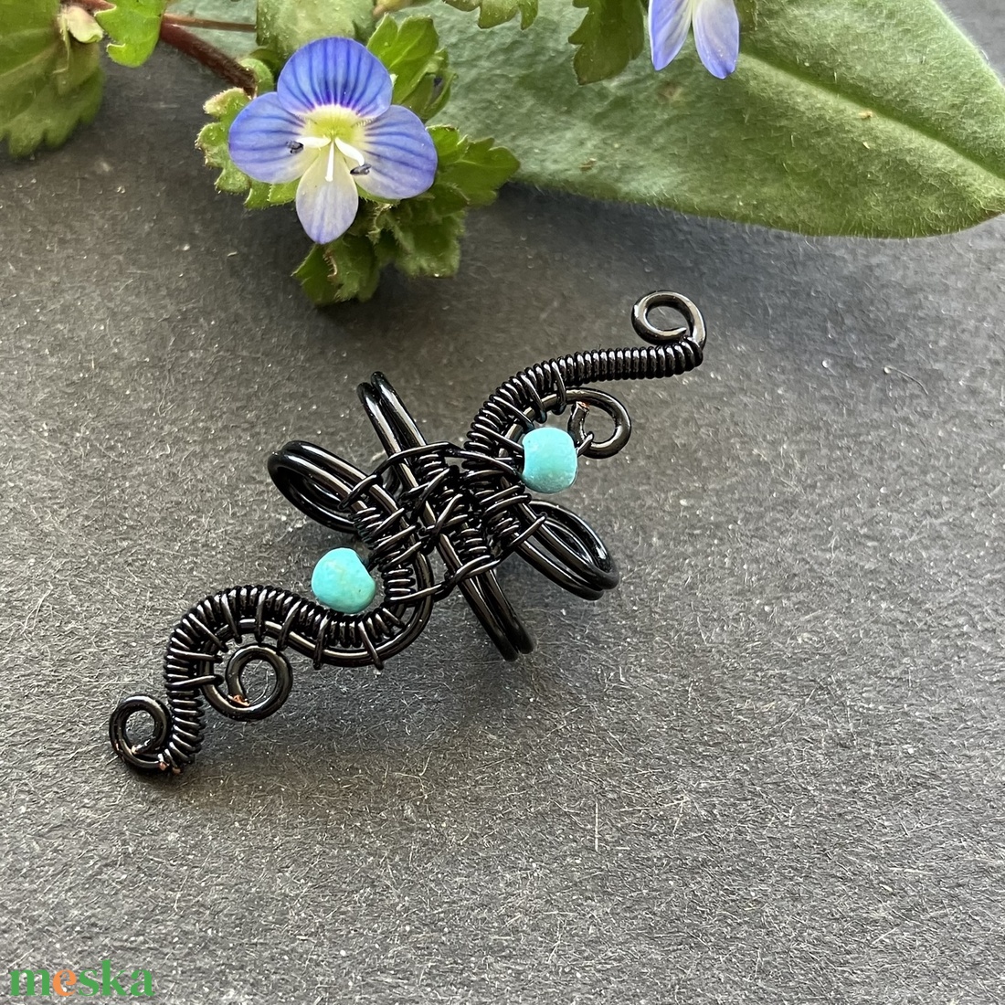 Fekete türkiz fülgyűrű - ékszer - fülbevaló - fülgyűrű - Meska.hu