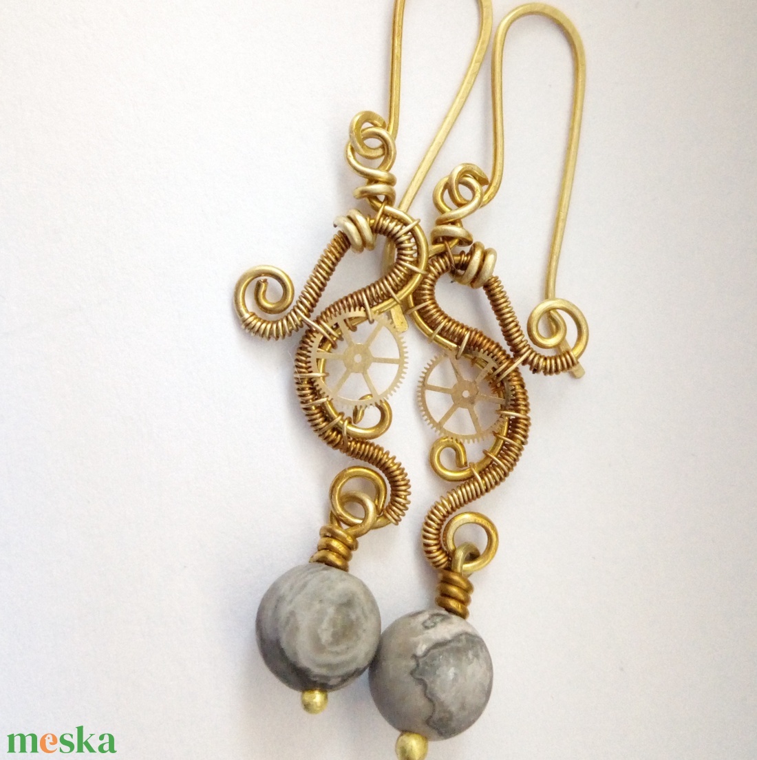 Merkúr hercegnő - sárgaréz és képjáspis fülbevaló - ékszer - fülbevaló - lógó fülbevaló - Meska.hu