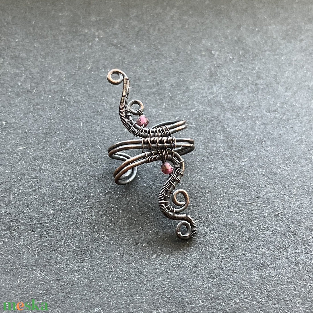 Réz és gránát fülgyűrű - ékszer - fülbevaló - fülgyűrű - Meska.hu