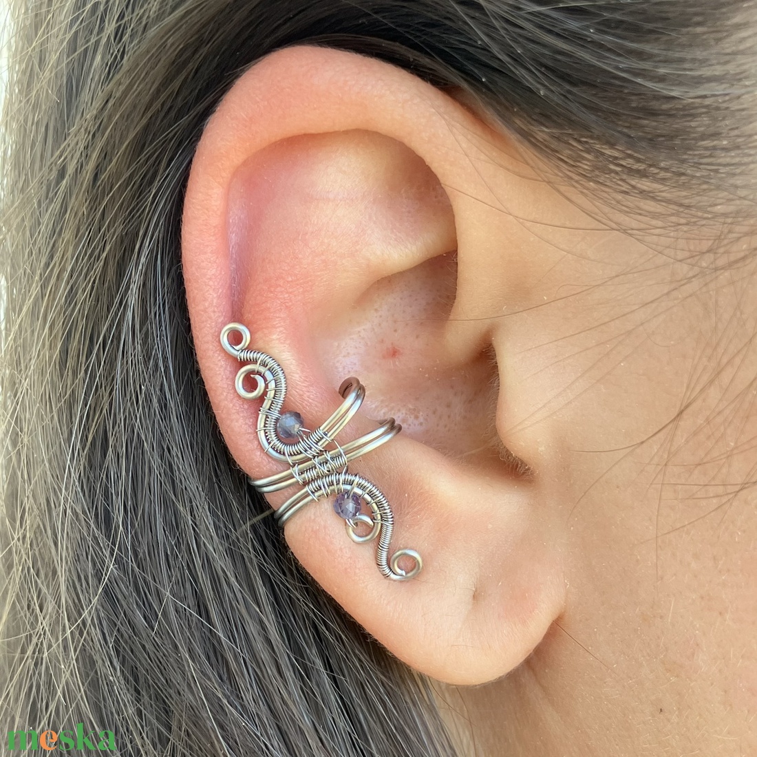 Nemesacél és iolit fülgyűrű - ékszer - fülbevaló - fülgyűrű - Meska.hu