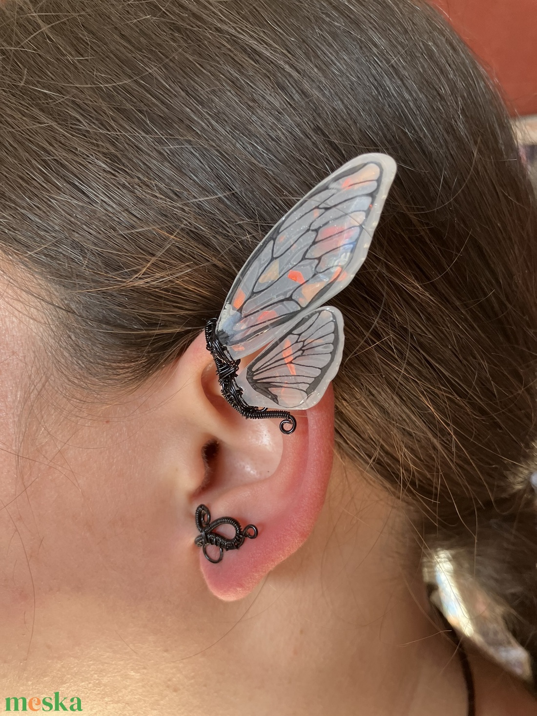 Fehér lepkeszárnyas fülékszer - ékszer - fülbevaló - fülékszer - Meska.hu