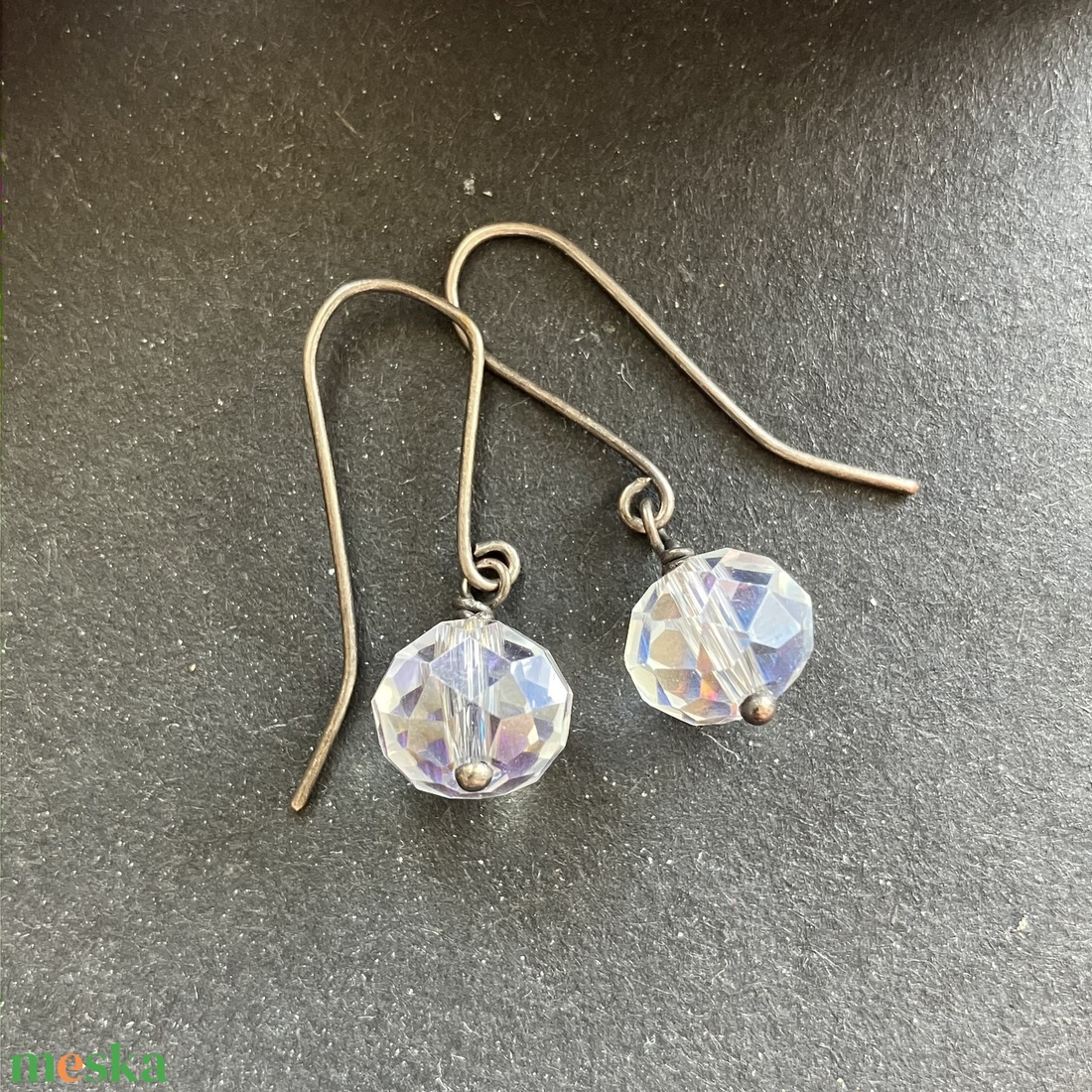 Ezüst és átlátszó fülbevaló - ékszer - fülbevaló - lógó fülbevaló - Meska.hu