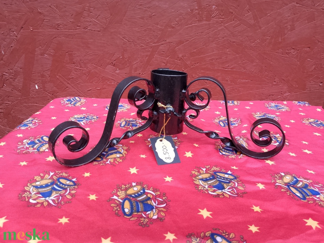 Eladó egyedi készítésű kovácsoltvas karácsonyfatartó. - karácsony - karácsonyi lakásdekoráció - karácsonyfa, grincsfa - Meska.hu