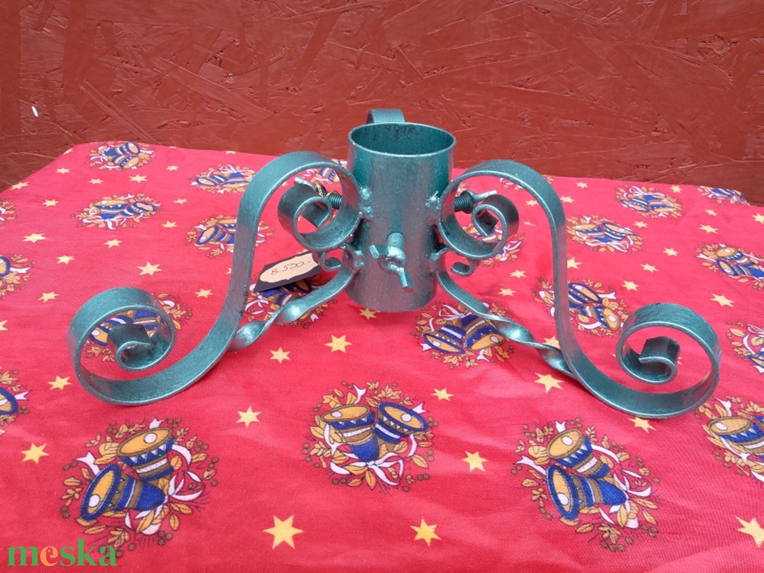 Eladó egyedi készítésű kovácsoltvas karácsonyfatartó. - karácsony - karácsonyi lakásdekoráció - karácsonyfa, grincsfa - Meska.hu