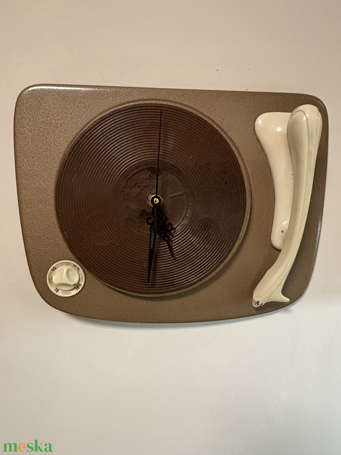 Vintage Supraphon lemezjátszó óra, fali óra - otthon & életmód - dekoráció - fali és függő dekoráció - falióra & óra - Meska.hu