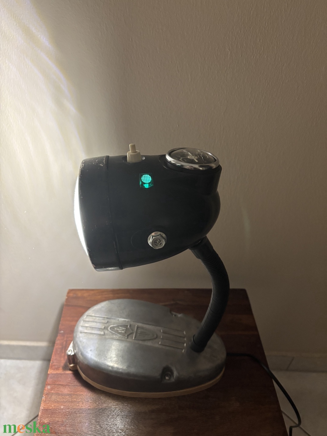 Riga, Komár, Romet motor alkatrész lámpa, asztali lámpa - otthon & életmód - lámpa - asztali lámpa - Meska.hu