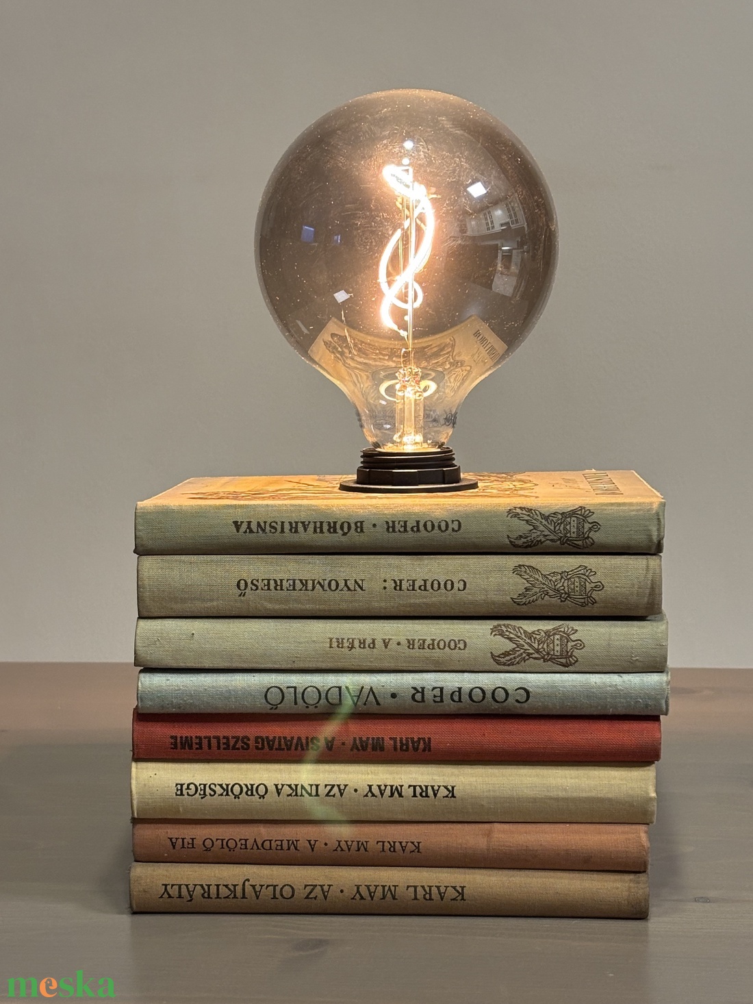 Ritka egyedi könyv lámpa olvasó asztali lámpa - otthon & életmód - lámpa - asztali lámpa - Meska.hu