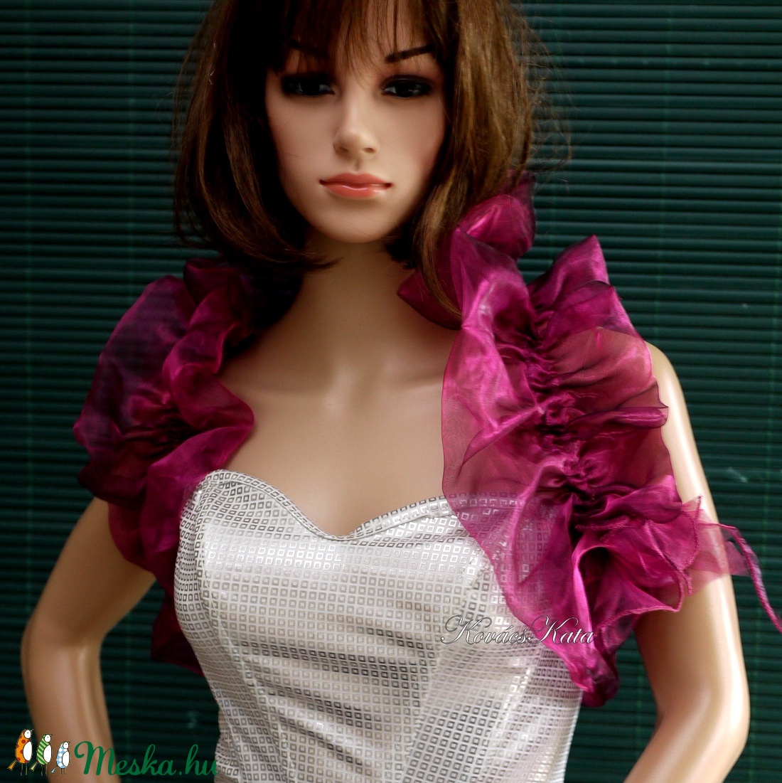 WRAP / püspöklila - fodros organza vállkendő, boleró - ruha & divat - női ruha - alkalmi ruha & estélyi ruha - Meska.hu WRAP / püspöklila - fodros organza vállkendő, boleró - ruha & divat - női ruha - alkalmi ruha & estélyi ruha - Meska.hu