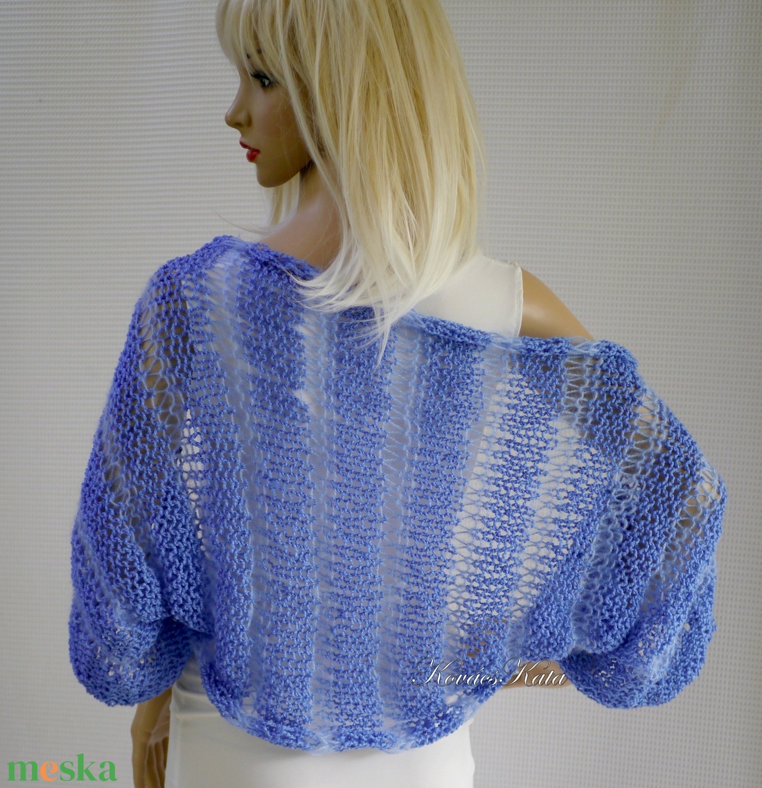BOHO-BOLERÓ - kézzel kötött rövid kardigán / encián - ruha & divat - női ruha - bolero - Meska.hu BOHO-BOLERÓ - kézzel kötött rövid kardigán / encián - ruha & divat - női ruha - bolero - Meska.hu