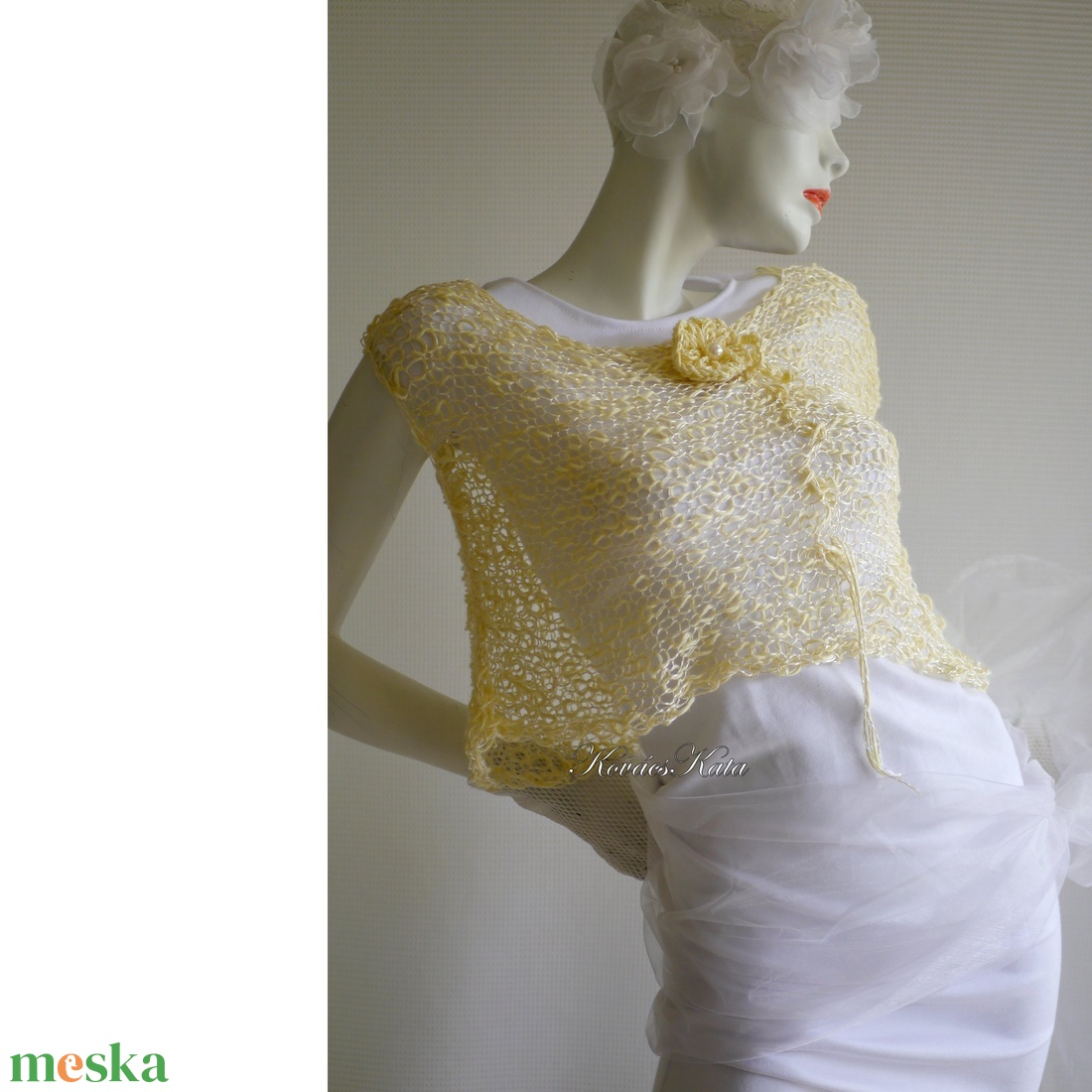  ARTSY-TOP / vanília - kézzel kötött dekor felső - ruha & divat - női ruha - pulóver & kardigán - Meska.hu