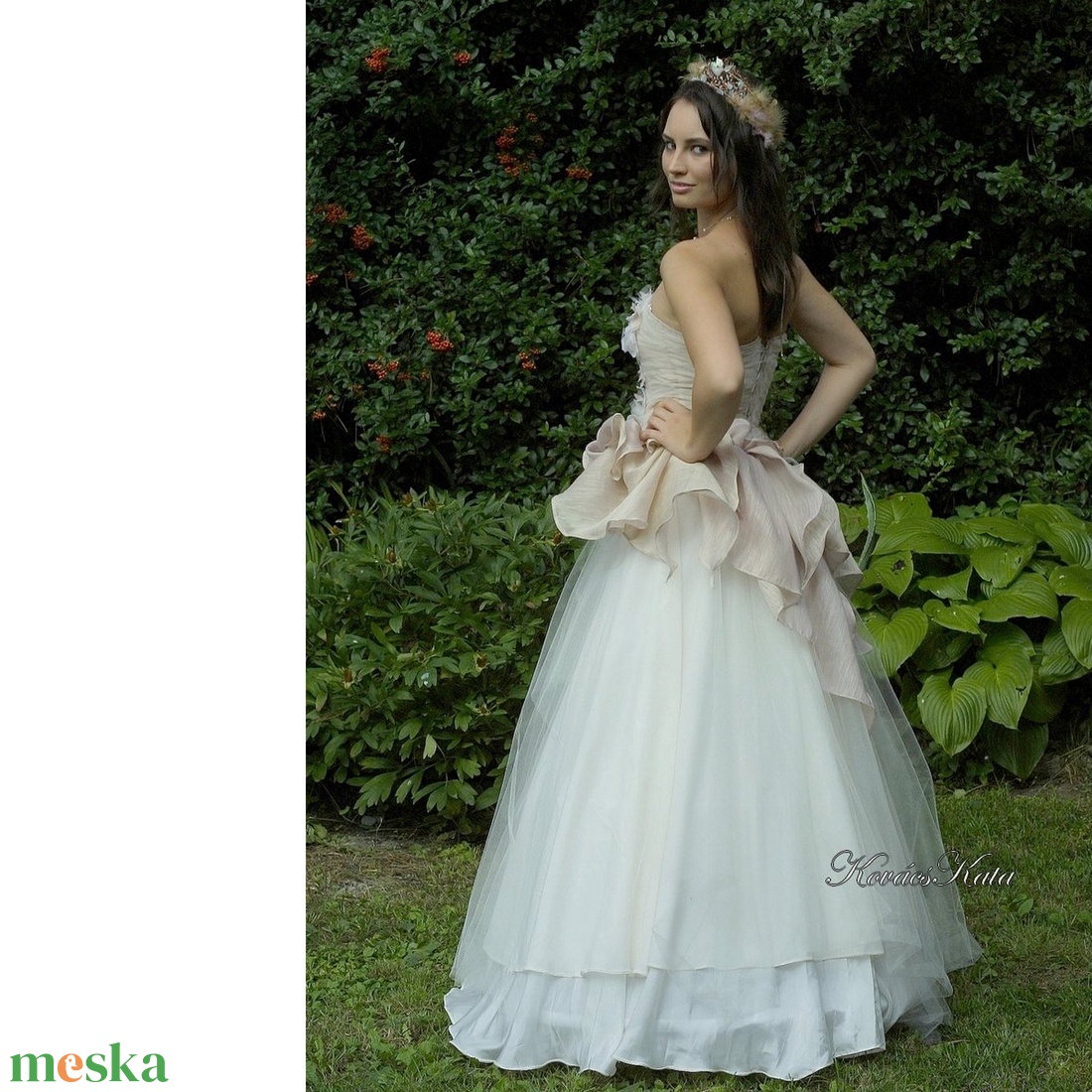 MARGARÉTA - romantikus artsy színes menyasszonyi ruha - esküvő - ruha - menyasszonyi ruha - Meska.hu MARGARÉTA - romantikus artsy színes menyasszonyi ruha - esküvő - ruha - menyasszonyi ruha - Meska.hu