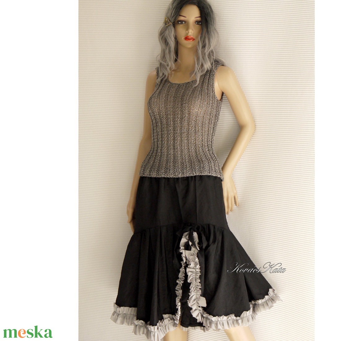 FRILL - goth lolita fodros taft design-szoknya - ruha & divat - női ruha - alkalmi ruha & estélyi ruha - Meska.hu FRILL - goth lolita fodros taft design-szoknya - ruha & divat - női ruha - alkalmi ruha & estélyi ruha - Meska.hu