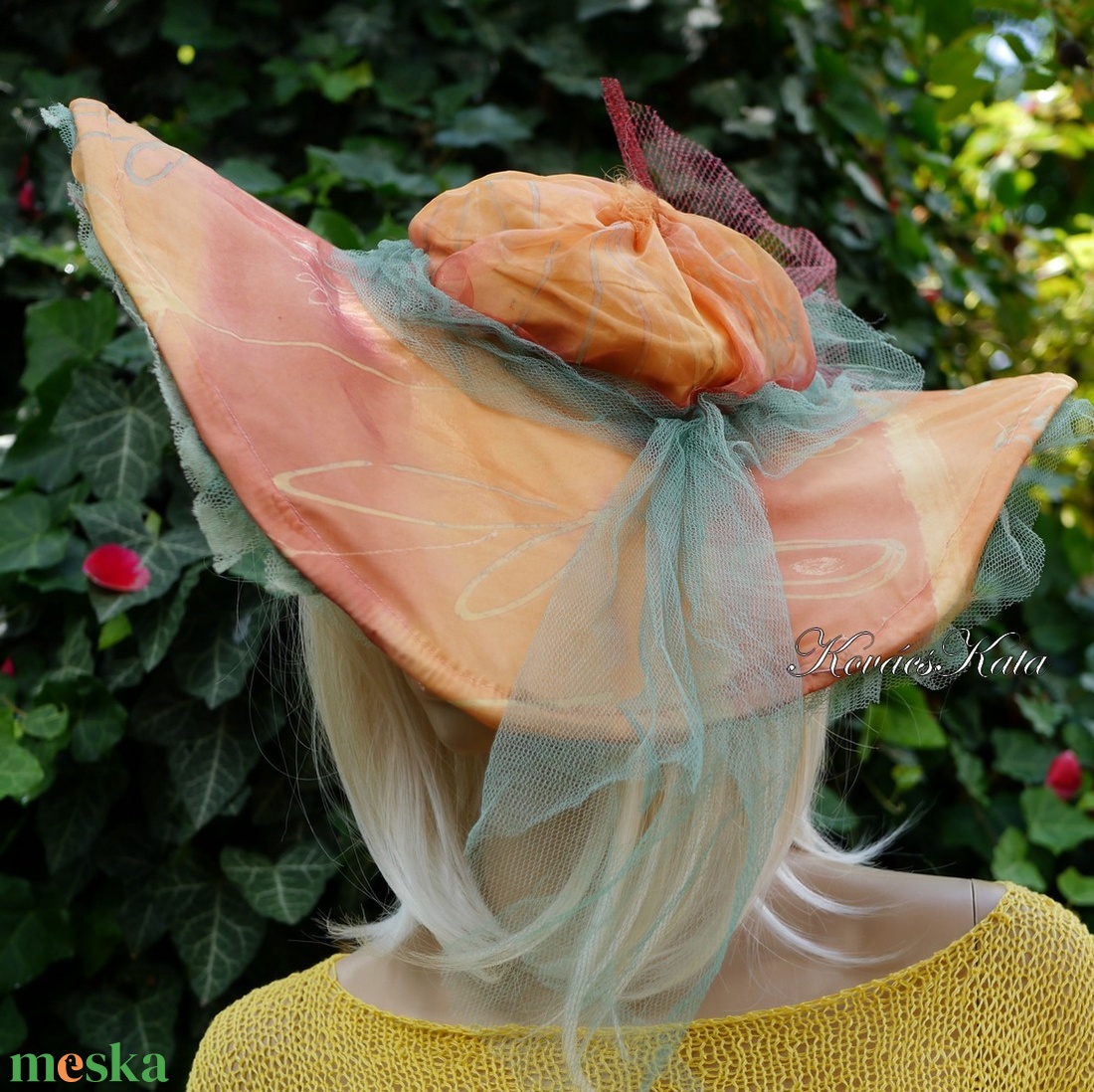 SZÍNES ORGANZA KALAP - exkluzív fejfedő különleges alkalmakra - ruha & divat - sál, sapka, kendő - kalap - Meska.hu SZÍNES ORGANZA KALAP - exkluzív fejfedő különleges alkalmakra - ruha & divat - sál, sapka, kendő - kalap - Meska.hu