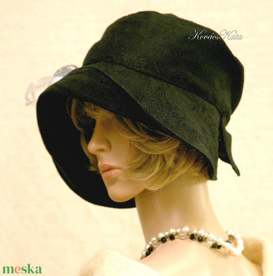 TANIA cloche - design flapper-kalap - ruha & divat - sál, sapka, kendő - kalap - Meska.hu TANIA cloche - design flapper-kalap - ruha & divat - sál, sapka, kendő - kalap - Meska.hu