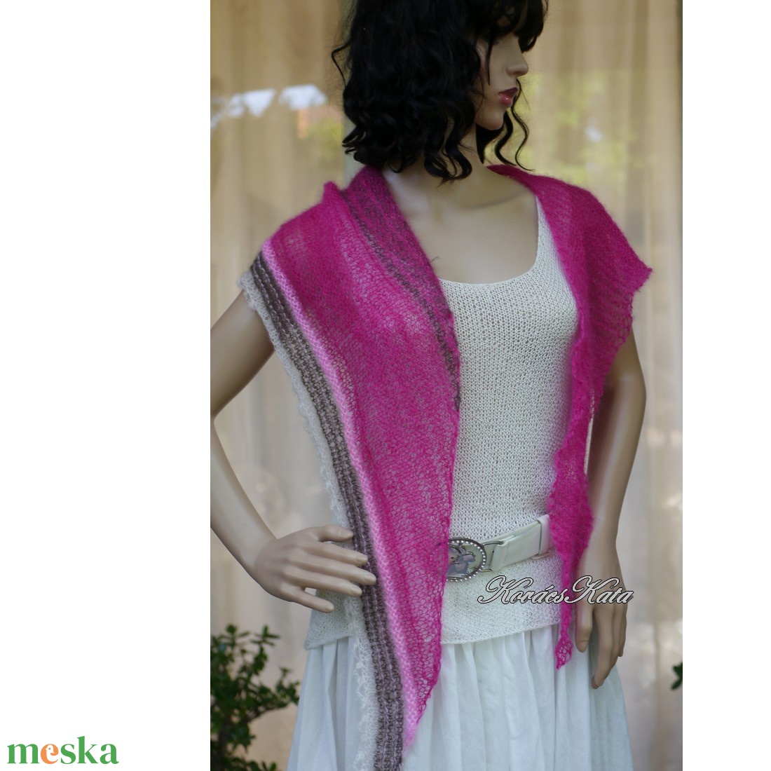 ASTER KENDŐ / magenta - exkluzív kézzel kötött luxus silk-mohair vállkendő - ruha & divat - sál, sapka, kendő - vállkendő - Meska.hu ASTER KENDŐ / magenta - exkluzív kézzel kötött luxus silk-mohair vállkendő - ruha & divat - sál, sapka, kendő - vállkendő - Meska.hu