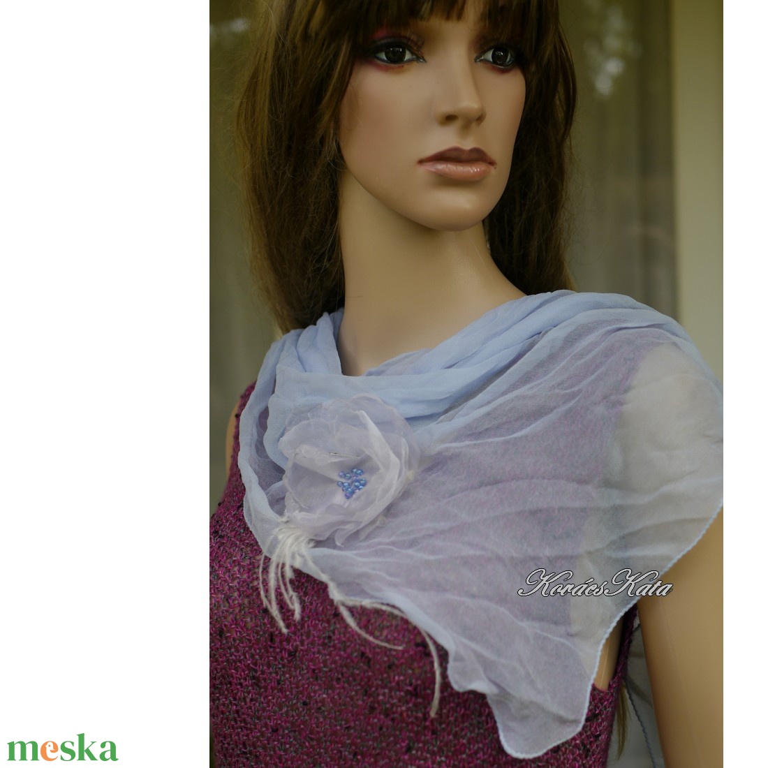 CHIFFON KENDŐ ORGANZA RÓZSÁVAL - exkluzív kézzel festett hernyóselyem muszlin kendő / jégkék - ruha & divat - sál, sapka, kendő - kendő - Meska.hu CHIFFON KENDŐ ORGANZA RÓZSÁVAL - exkluzív kézzel festett hernyóselyem muszlin kendő / jégkék - ruha & divat - sál, sapka, kendő - kendő - Meska.hu