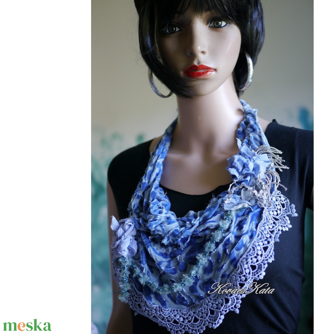 VERONA díszkendő - art to wear statement textilékszer / kék - ruha & divat - sál, sapka, kendő - kendő - Meska.hu VERONA díszkendő - art to wear statement textilékszer / kék - ruha & divat - sál, sapka, kendő - kendő - Meska.hu